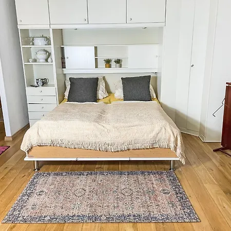 - Glw650 By Interhome 글로페