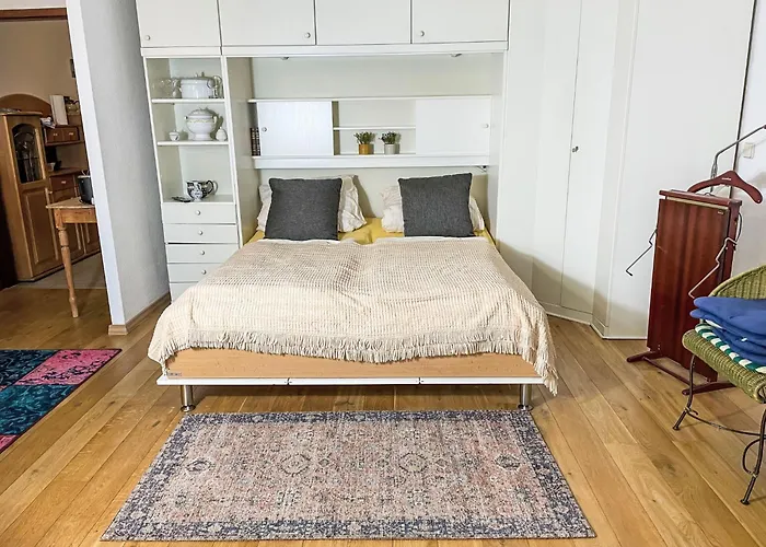 - Glw650 By Interhome Глове